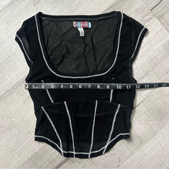 UO NYLA MESH CROPPED CORSET TOP IN BLACK Size Small - Picture 10 of 12